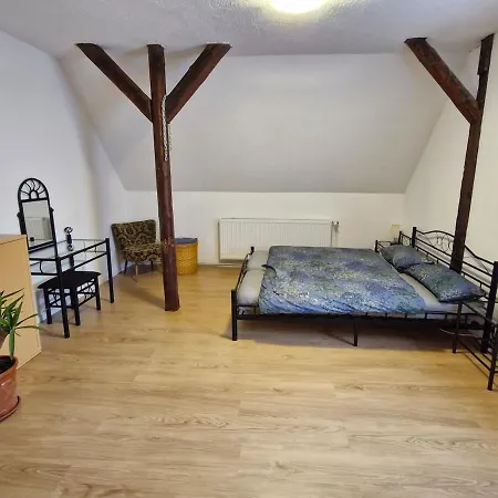 Haus Fayfay Ferienmonteurapartment